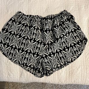 Black and white pattern shorts